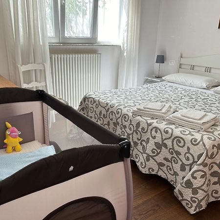 Casa Vacanze Diana В'яреджо Екстер'єр фото